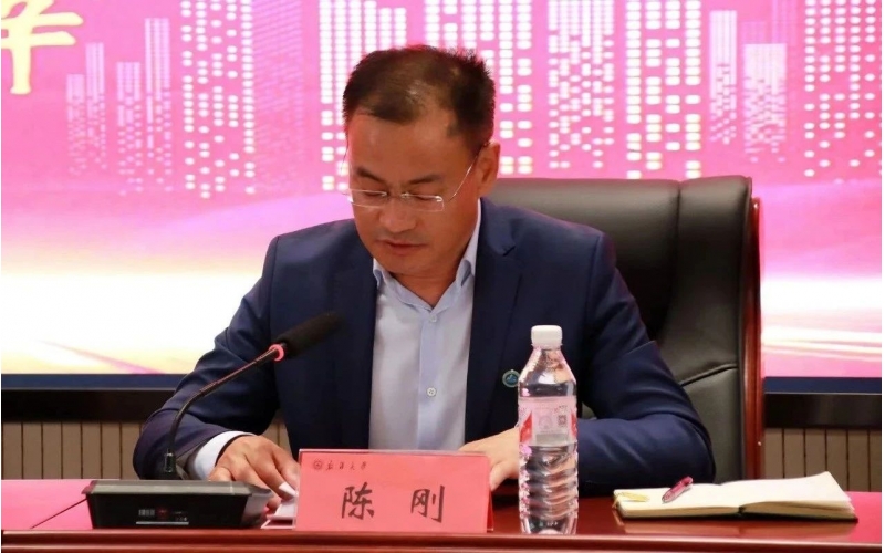 外經(jīng)貿(mào)協(xié)會牽頭 野馬集團等單位與新疆大學(xué)外國語學(xué)院達(dá)成戰(zhàn)略合作